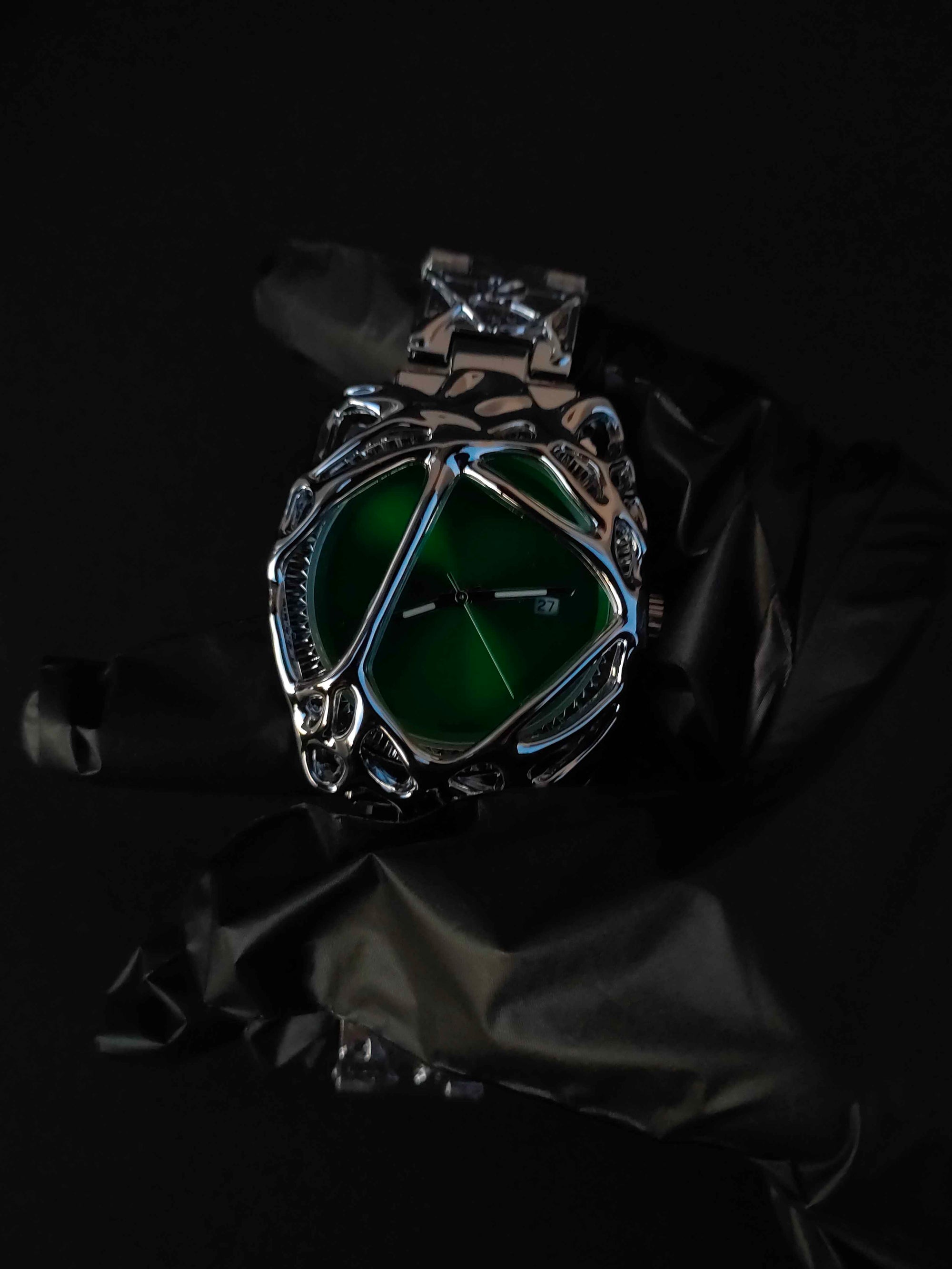 Zegarek Emerald Flow